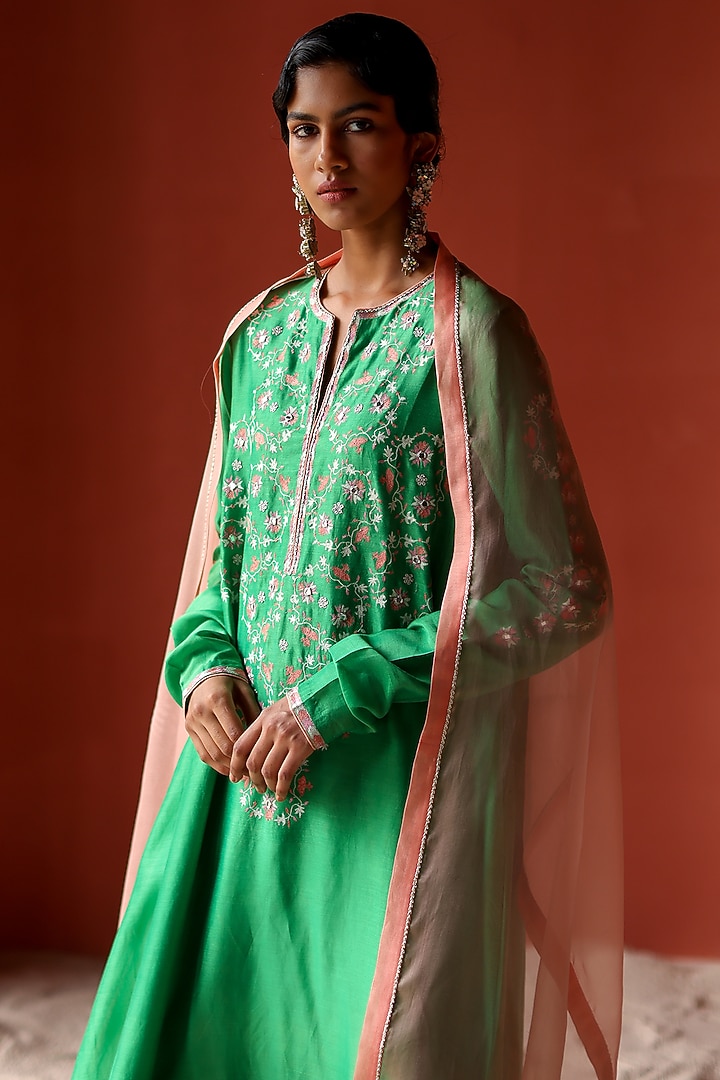 Green Silk Chanderi Thread Embroidered Flared Kurta Set by Shikha Mehta at Pernia's Pop Up Shop