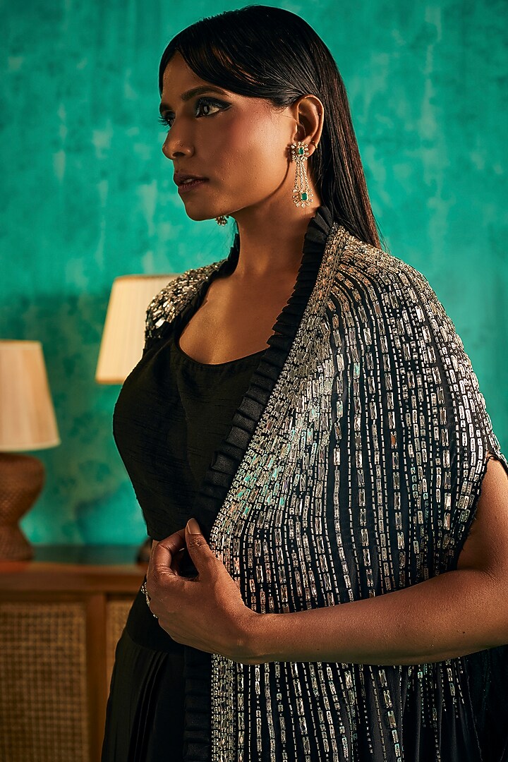 Black Crepe & Silk Dupion Hand Embroidered Cape Set by Shian at Pernia's Pop Up Shop