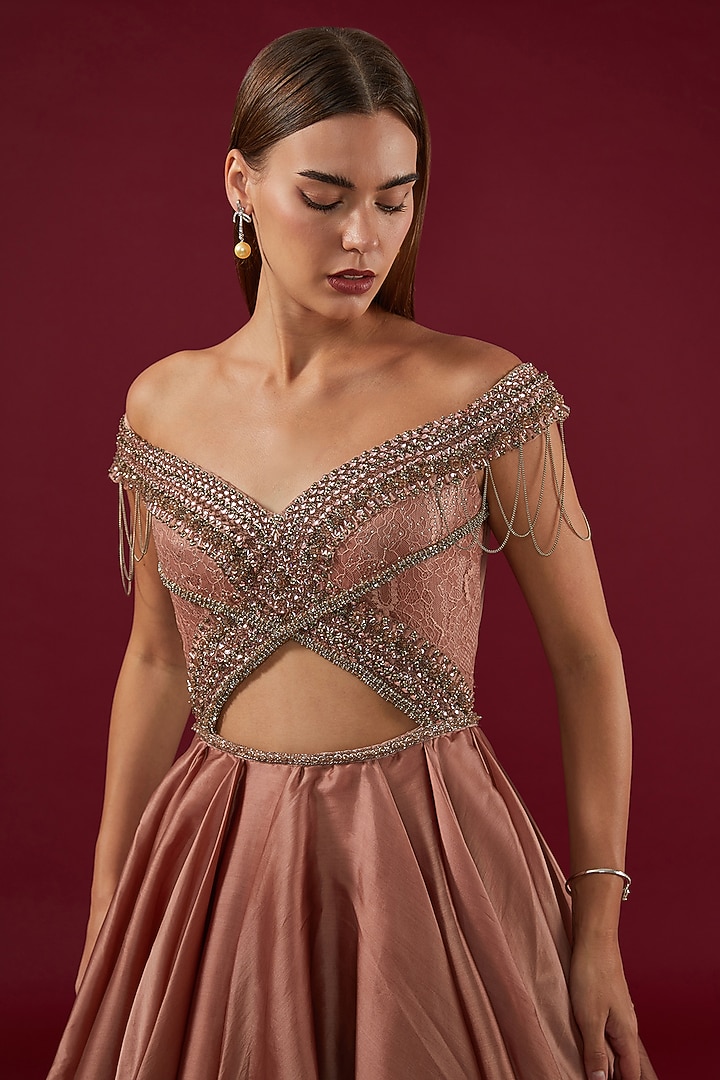 Dusty Rose Organza Zardosi Embroidered Bridal Gown by Shantnu & Nikhil at Pernia's Pop Up Shop