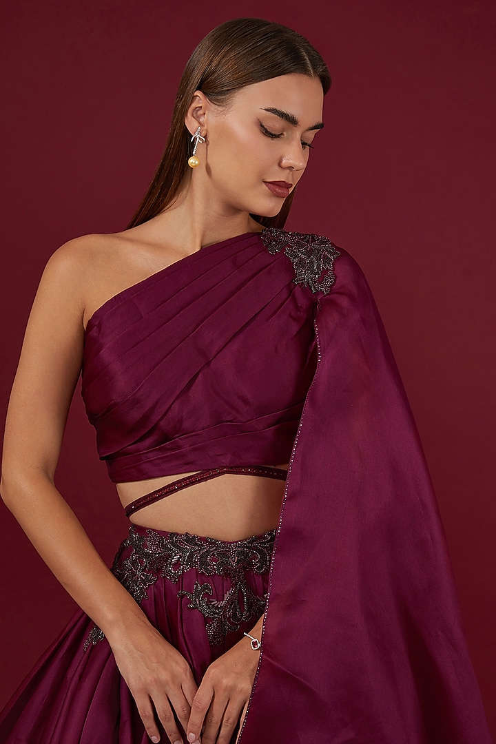 Marsala Organza Zardosi Embroidered Skirt Set by Shantnu & Nikhil at Pernia's Pop Up Shop