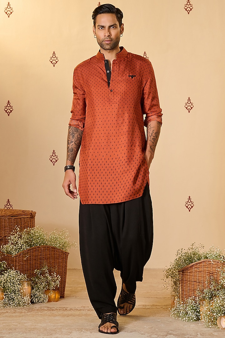 Rust Silk Twill Printed Kurta by S&N by Shantnu Nikhil Men