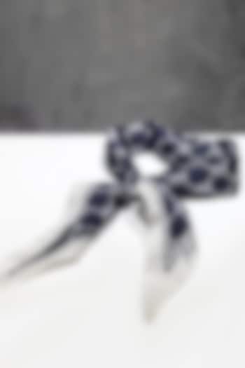 Navy Twill Silk Neckerchief by S&N by Shantnu Nikhil Men at Pernia's Pop Up Shop