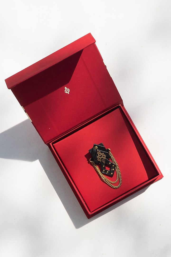 Black Faux Leather Handcrafted Brooch by S&N by Shantnu Nikhil Men at Pernia's Pop Up Shop