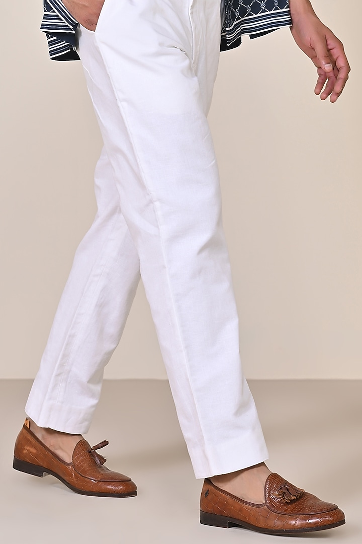Off-White Linen Trousers by S&N by Shantnu Nikhil Men at Pernia's Pop Up Shop