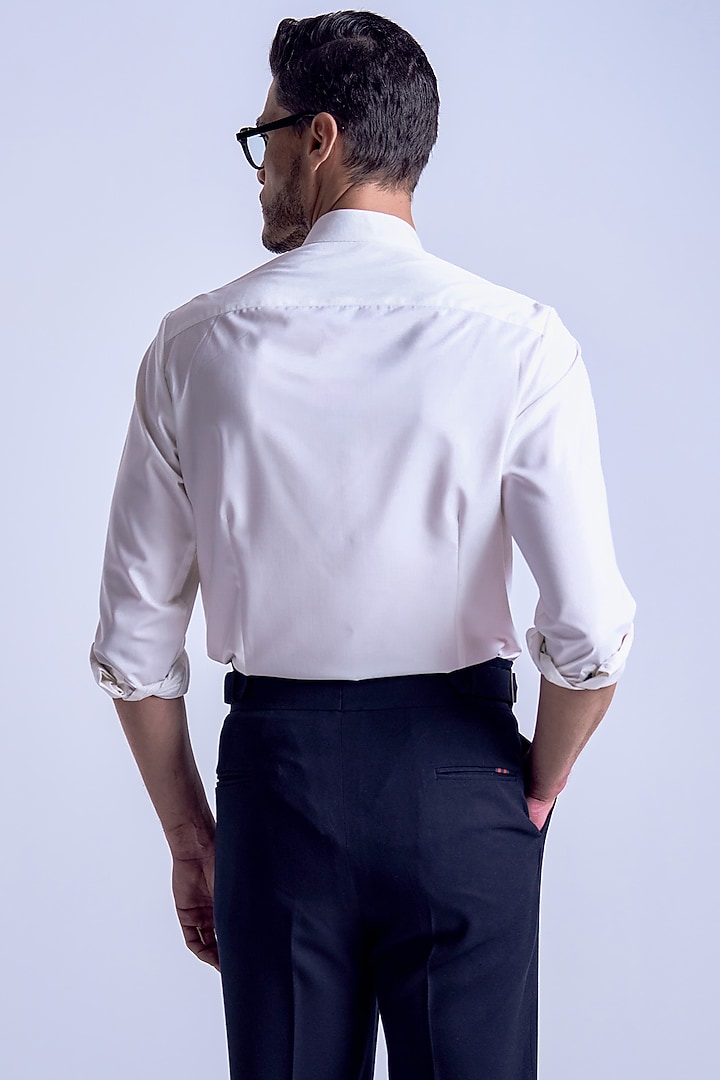 Off-White Terylene Party Wear Shirt by S&N by Shantnu Nikhil Men at Pernia's Pop Up Shop