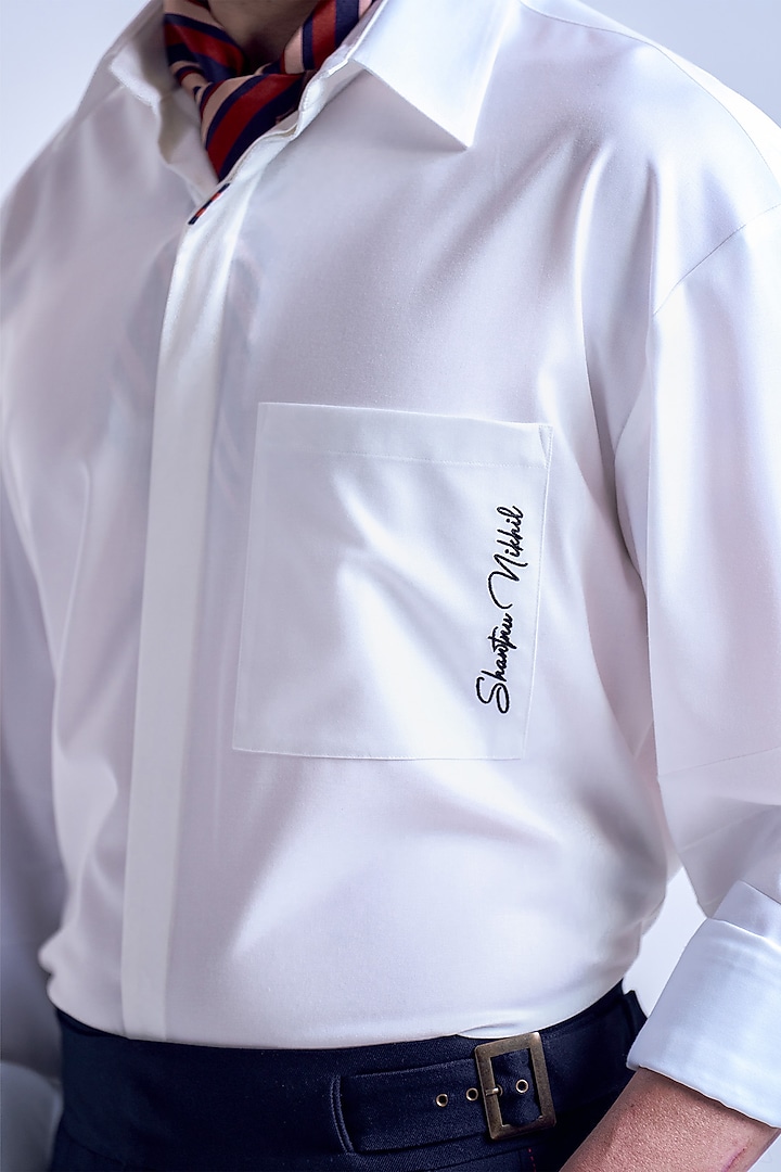 Off-White Terylene Viscose Lycra Party Wear Shirt by S&N by Shantnu Nikhil Men at Pernia's Pop Up Shop