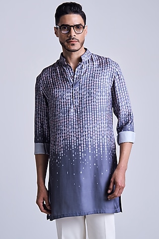Grey Silk Twill Adamas Gradient Printed Kurta by S&N by Shantnu Nikhil Men