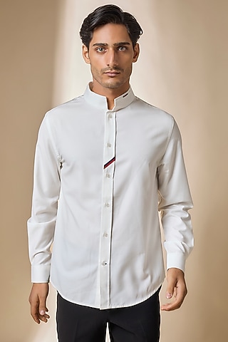 Off-White Terylene Viscose Lycra Shirt by S&N by Shantnu Nikhil Men