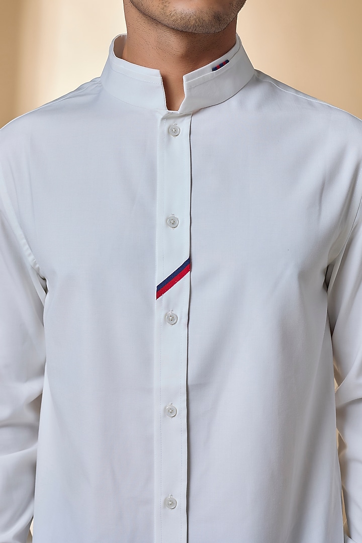Off-White Terylene Viscose Lycra Wedding Shirt by S&N by Shantnu Nikhil Men at Pernia's Pop Up Shop
