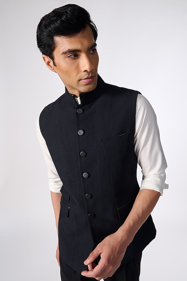 Black Cotton Pleated Fabric Textured Waistcoat by S&N by Shantnu Nikhil Men