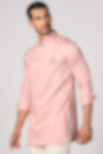 Pink Giza Cotton Kurta by S&N by Shantnu Nikhil Men