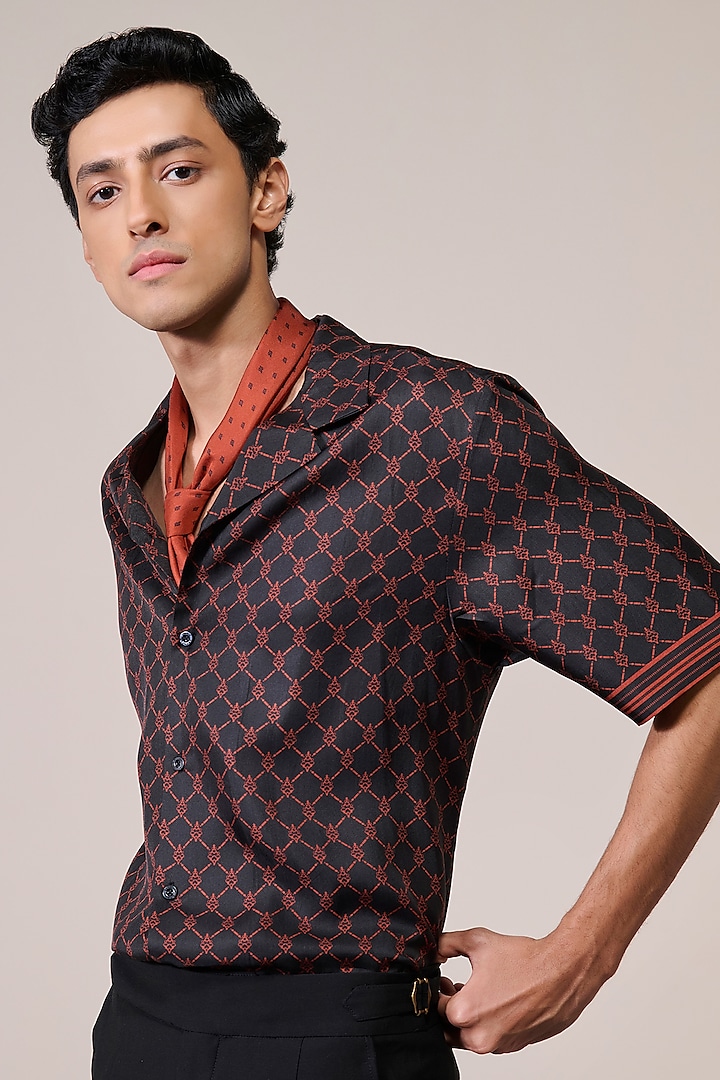 Black Silk Twill Adamas Printed  sagar Wedding Shirt by S&N by Shantnu Nikhil Men at Pernia's Pop Up Shop