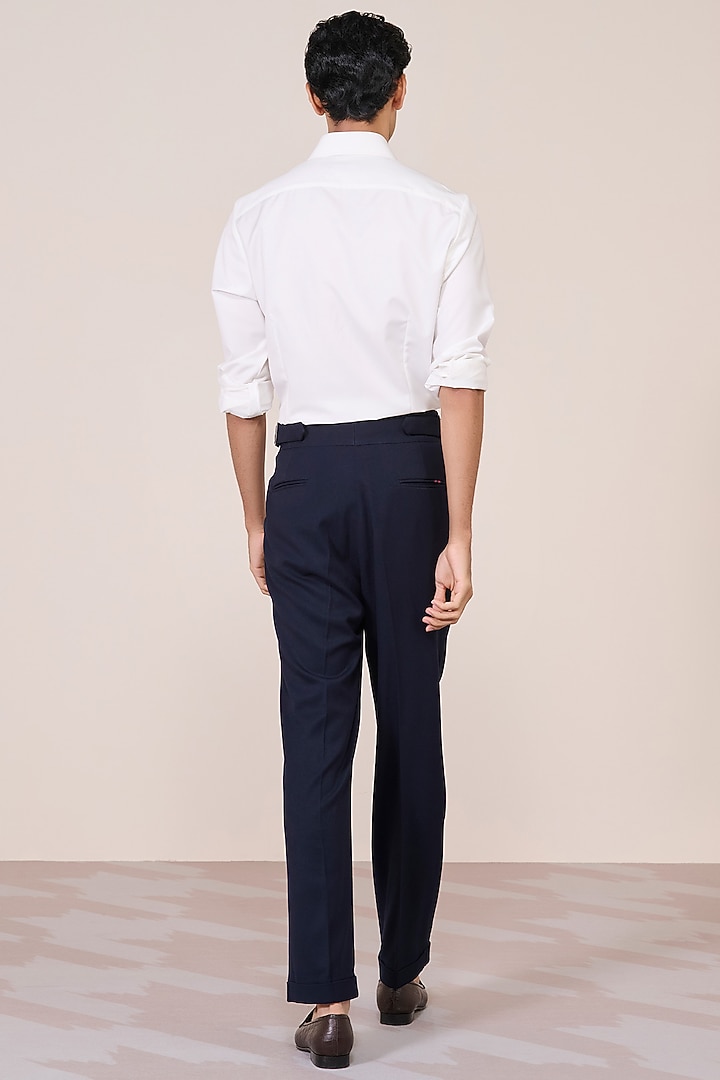 Off-White Rayon Suiting Blend Party Wear Shirt by S&N by Shantnu Nikhil Men at Pernia's Pop Up Shop