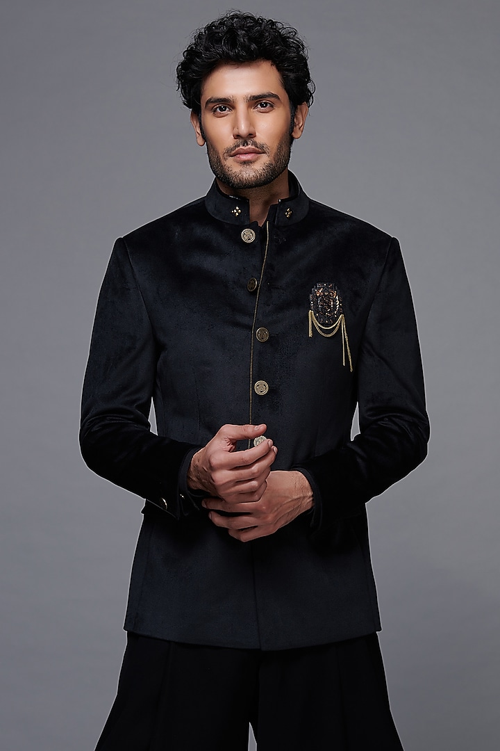 Buy S&N by Shantnu Nikhil Men Black Velvet Bandhgala Jacket at Pernia ...