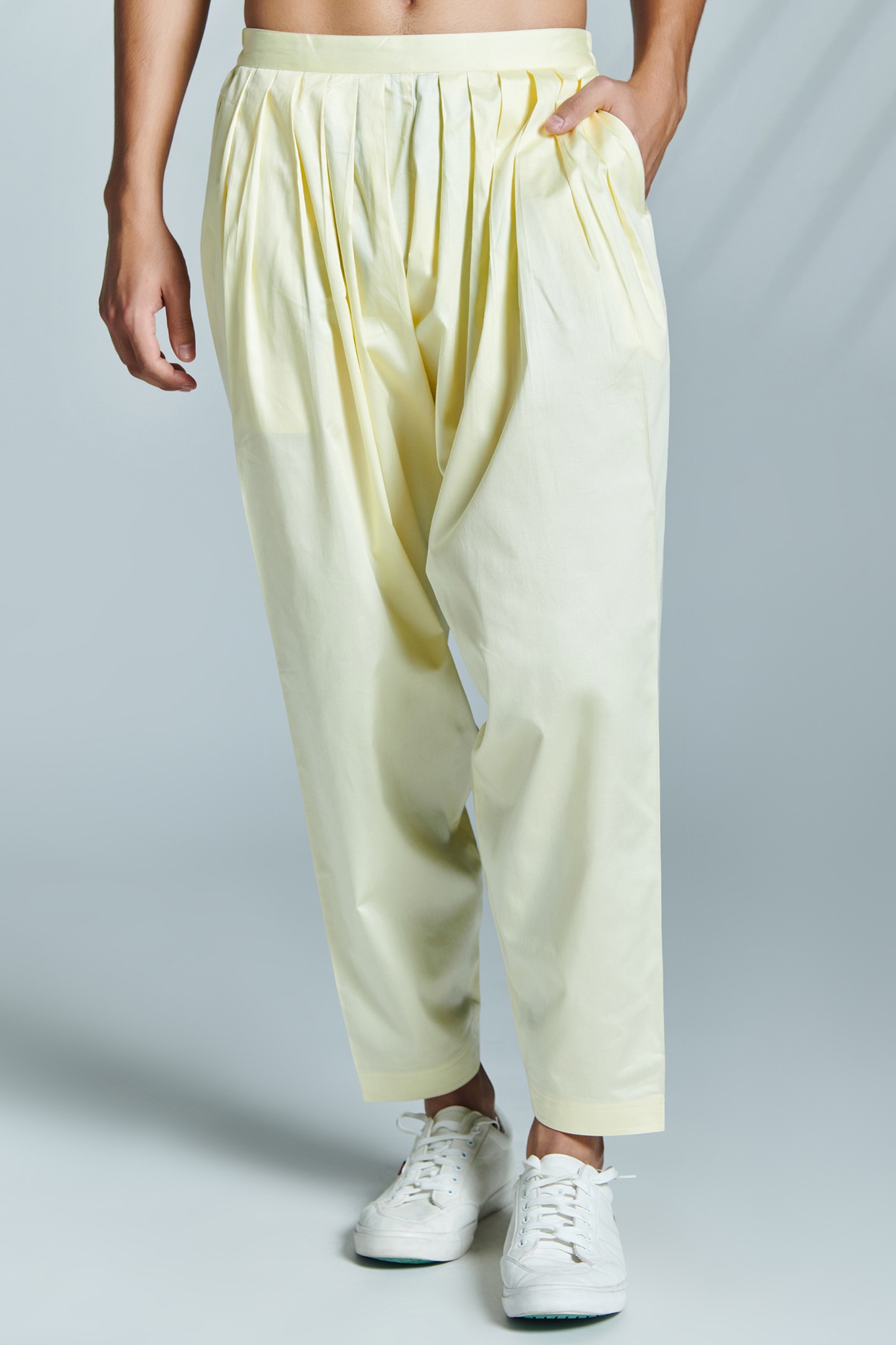 Khaki Cotton Twill Pleated Trousers – Frank Stella Clothiers