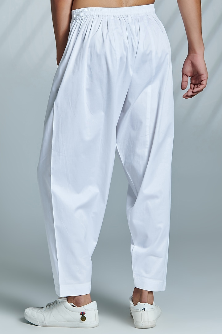 Off-White Cotton Pleated Trousers by S&N by Shantnu Nikhil Men at Pernia's Pop Up Shop