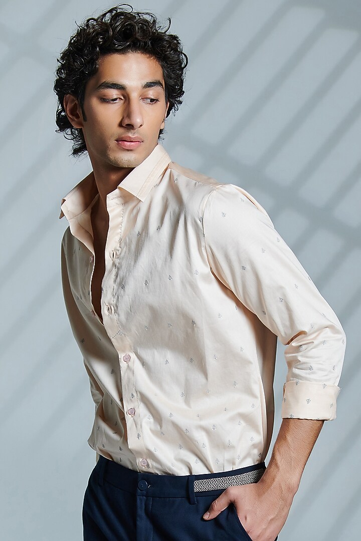 Pastel Pink Cotton Embroidered Party Wear Shirt by S&N by Shantnu Nikhil Men at Pernia's Pop Up Shop