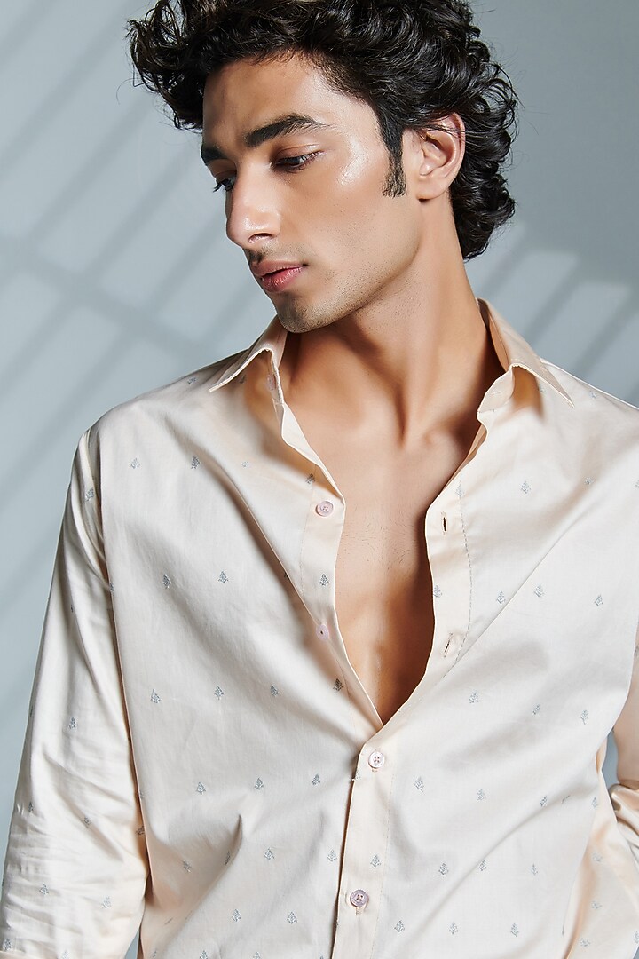 Pastel Pink Cotton Embroidered Party Wear Shirt by S&N by Shantnu Nikhil Men at Pernia's Pop Up Shop