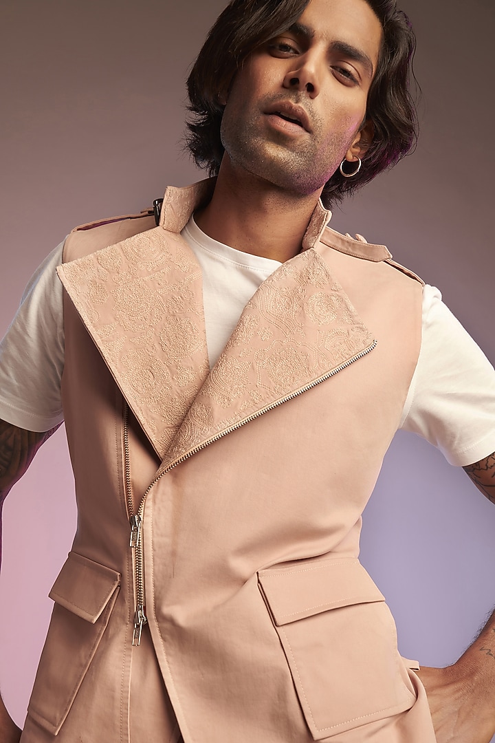 Pastel Pink Cotton Waistcoat by S&N by Shantnu Nikhil Men at Pernia's Pop Up Shop