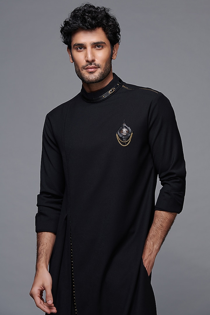 Black Poly Blend & Viscose Asymmetric Kurta by S&N by Shantnu Nikhil Men at Pernia's Pop Up Shop