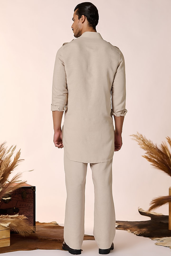 Ecru Rayon & Linen Kurta by S&N by Shantnu Nikhil Men at Pernia's Pop Up Shop