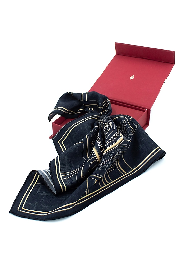 Black Twill Silk Adamas Printed Pocket Square by S&N by Shantnu Nikhil Men at Pernia's Pop Up Shop