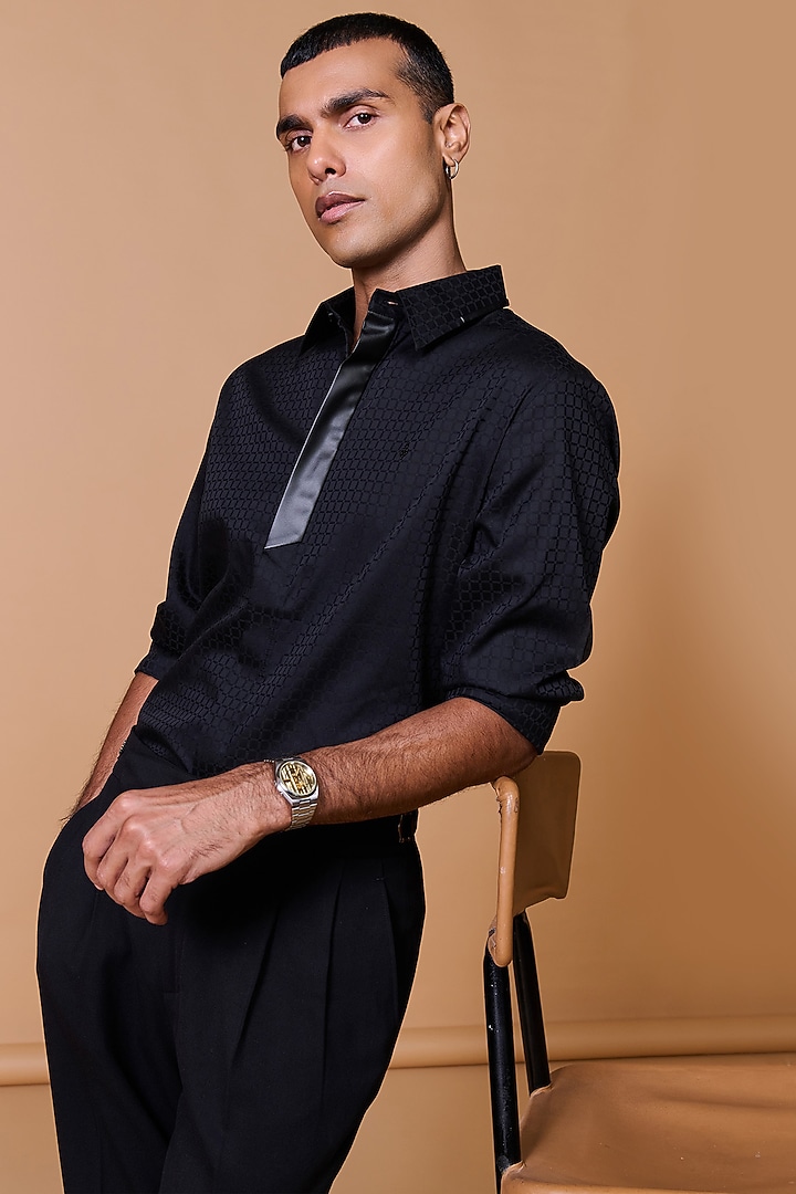 Black Cotton Blend Party Wear Shirt by S&N by Shantnu Nikhil Men at Pernia's Pop Up Shop