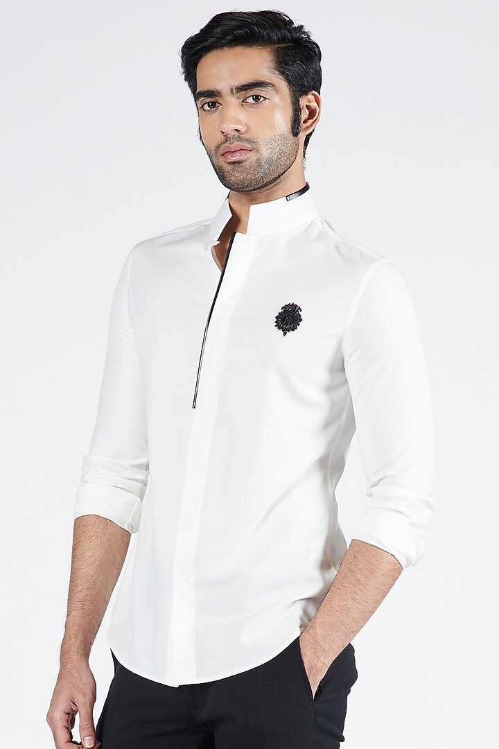 Off-White Poly Viscose Suiting Party Wear Shirt by S&N by Shantnu Nikhil Men at Pernia's Pop Up Shop