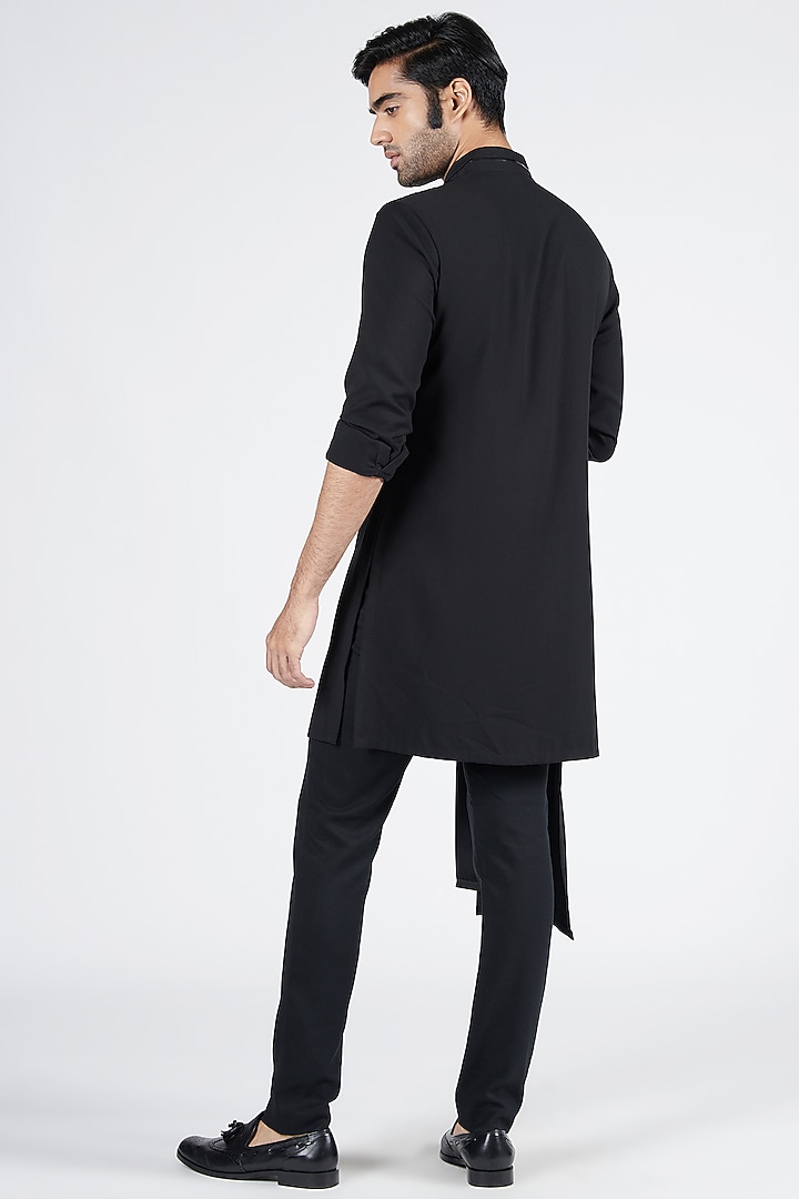 Black Suiting Brushed Draped Shirt Kurta by S&N by Shantnu Nikhil Men at Pernia's Pop Up Shop