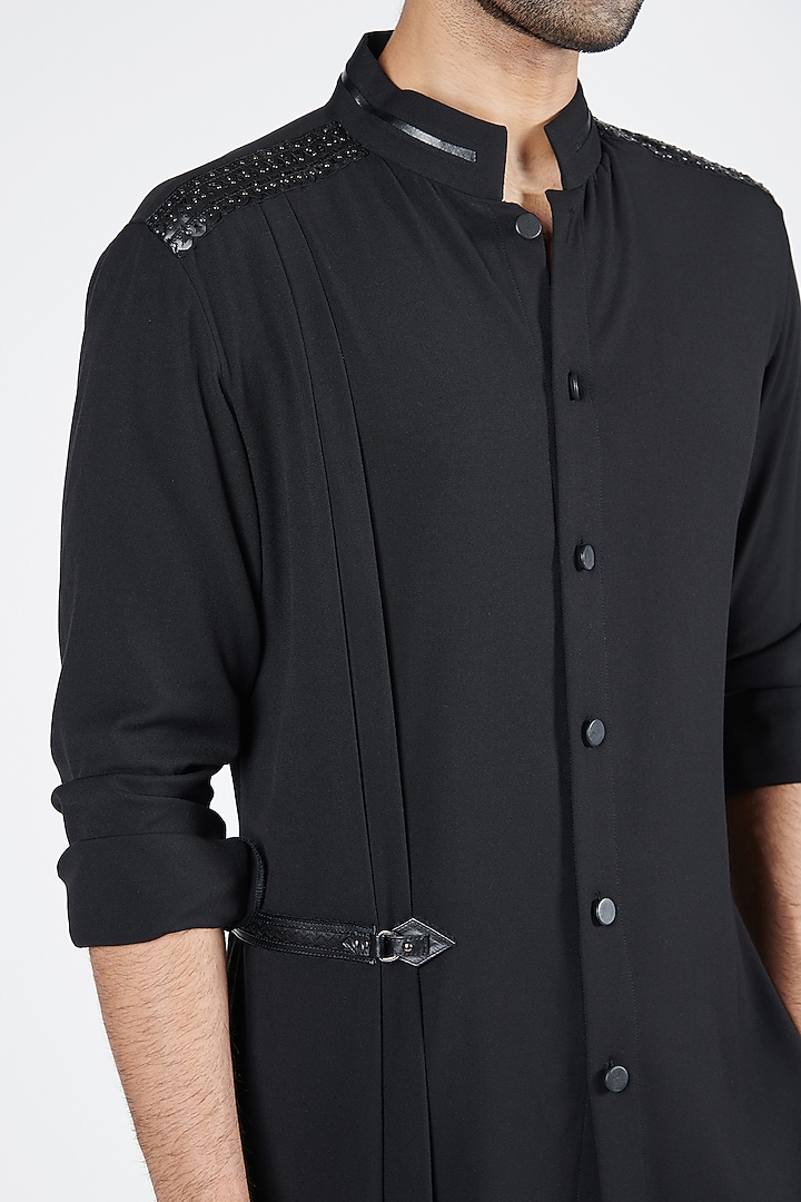 Black Suiting Brushed Draped Shirt Kurta by S&N by Shantnu Nikhil Men at Pernia's Pop Up Shop