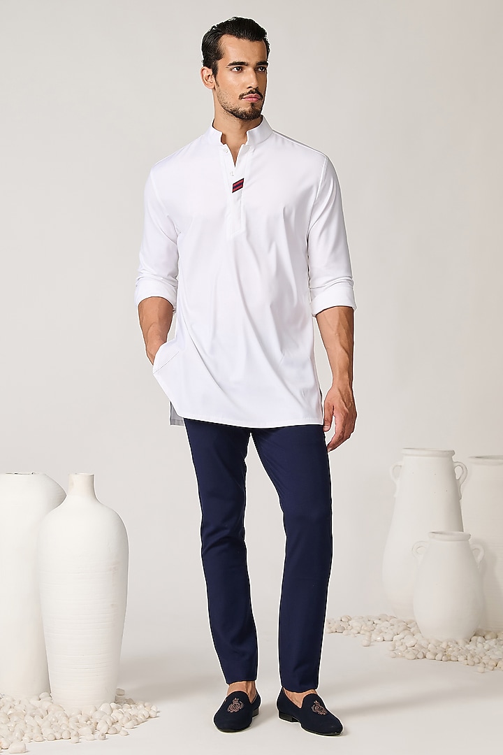 Off-White Rayon Blend Kurta by S&N by Shantnu Nikhil Men at Pernia's Pop Up Shop