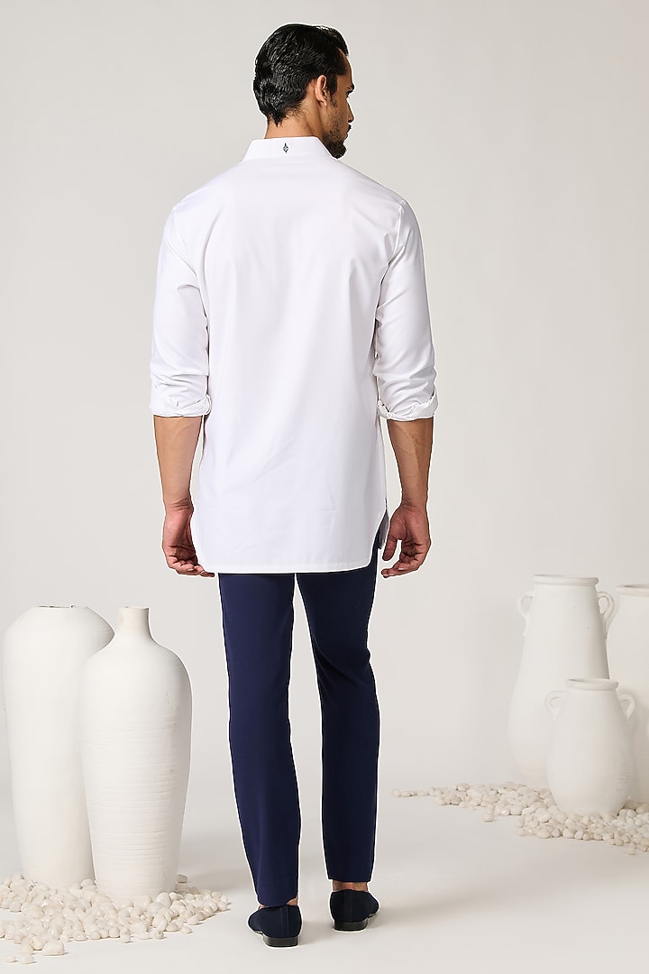 Off-White Rayon Blend Kurta by S&N by Shantnu Nikhil Men at Pernia's Pop Up Shop