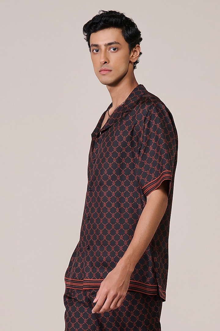 Black Silk Twill Printed Shorts by S&N by Shantnu Nikhil Men at Pernia's Pop Up Shop