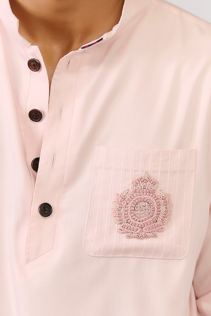 Light Pink Bamboo Cotton Kurta by S&N by Shantnu Nikhil Men at Pernia's Pop Up Shop