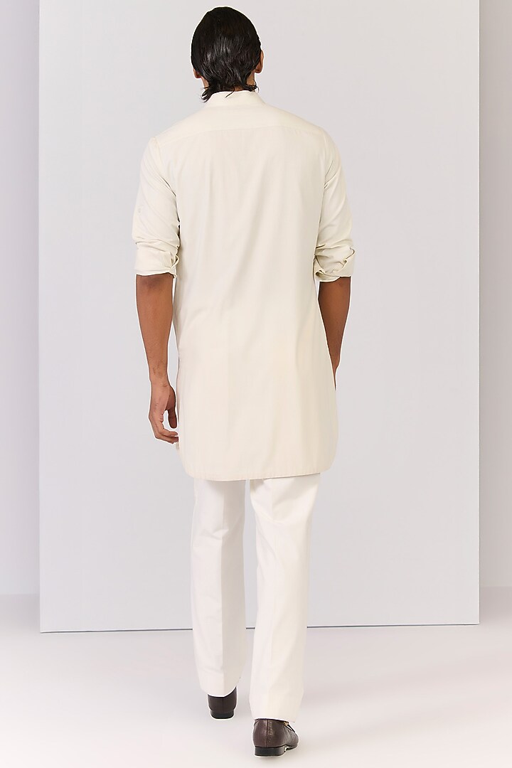 Off-White Bamboo Cotton Kurta by S&N by Shantnu Nikhil Men at Pernia's Pop Up Shop