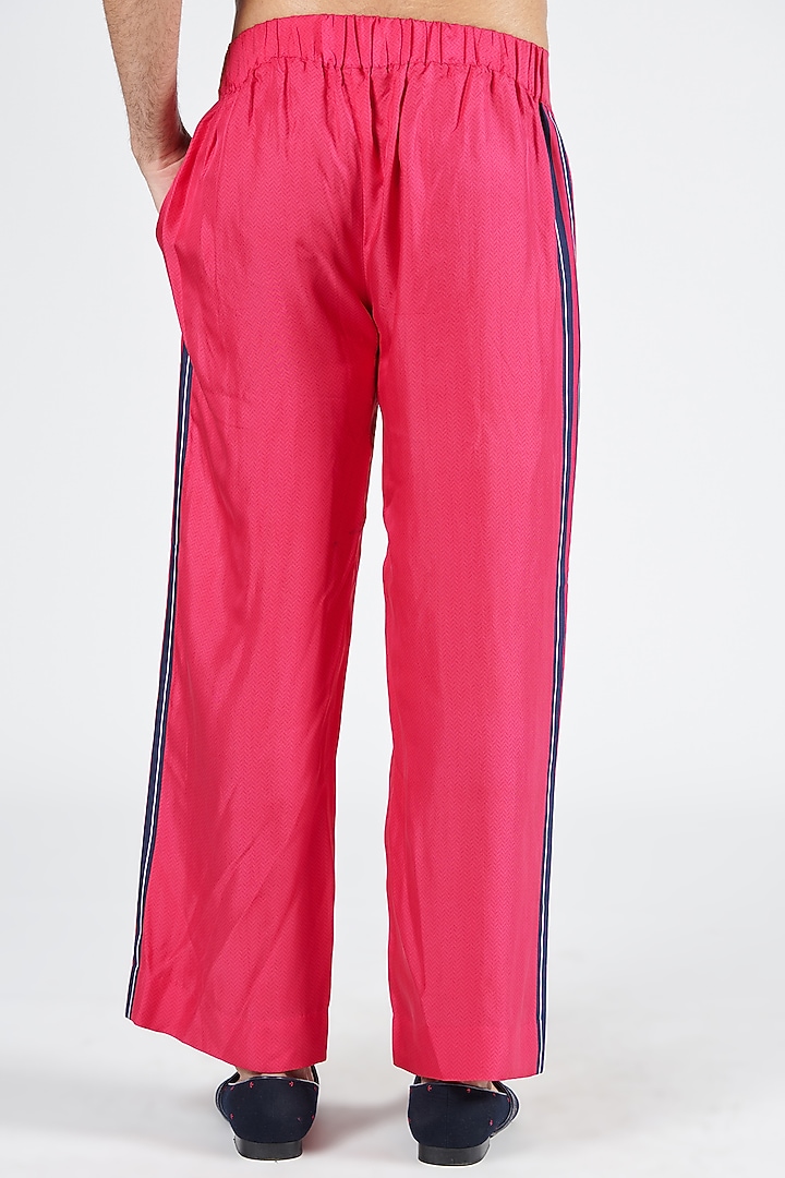 Pink Twill Silk Printed Trousers by S&N by Shantnu Nikhil Men at Pernia's Pop Up Shop