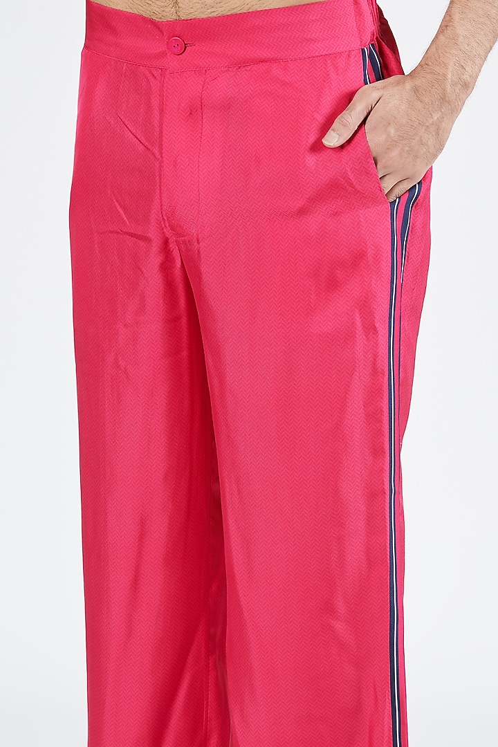Pink Twill Silk Printed Trousers by S&N by Shantnu Nikhil Men at Pernia's Pop Up Shop