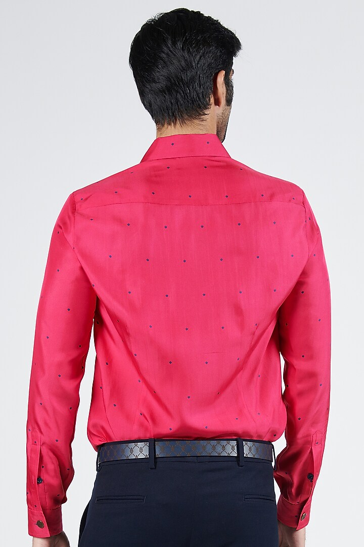 Pink Twill Silk Embroidered Wedding Shirt by S&N by Shantnu Nikhil Men at Pernia's Pop Up Shop
