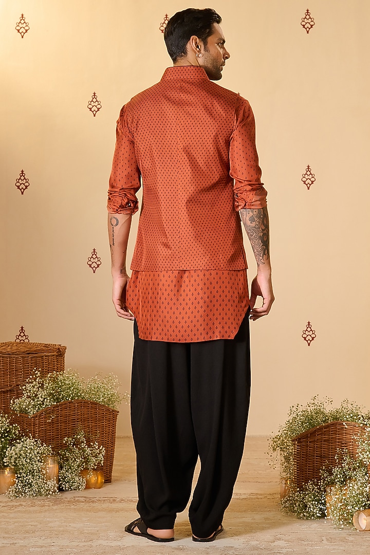Rust Silk Twill Waistcoat by S&N by Shantnu Nikhil Men at Pernia's Pop Up Shop