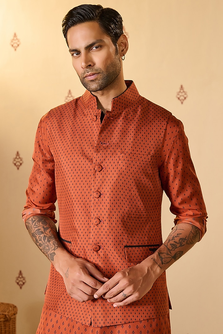 Rust Silk Twill Waistcoat by S&N by Shantnu Nikhil Men at Pernia's Pop Up Shop