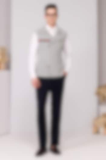 Off-White Houndstooth Linen Waistcoat by S&N by Shantnu Nikhil Men at Pernia's Pop Up Shop