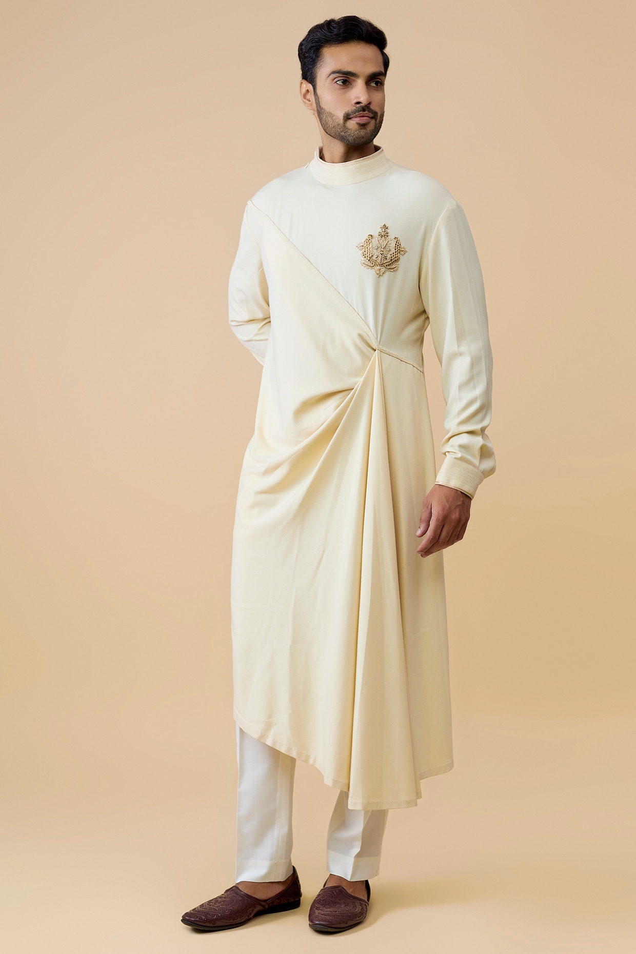 S&N by Shantnu Nikhil Ivory Cotton Blend Kurta