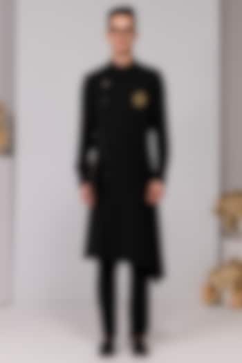 Black Terylene Viscose Lycra Embroidered Kurta by S&N by Shantnu Nikhil Men at Pernia's Pop Up Shop