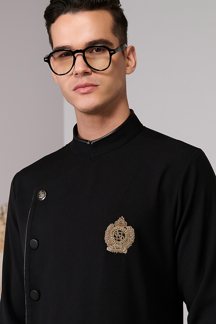 Black Terylene Viscose Lycra Embroidered Kurta by S&N by Shantnu Nikhil Men at Pernia's Pop Up Shop