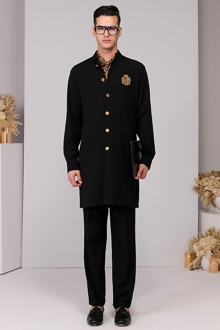 Black Terylene Viscose Lycra Embroidered Kurta by S&N by Shantnu Nikhil Men at Pernia's Pop Up Shop