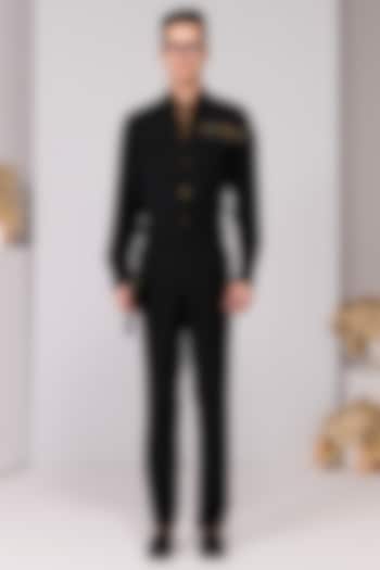 Black Terylene Viscose Lycra Color-Blocked Wedding Shirt by S&N by Shantnu Nikhil Men at Pernia's Pop Up Shop