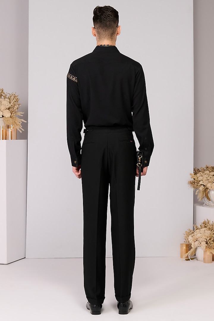 Black Terylene Viscose Lycra Color-Blocked Wedding Shirt by S&N by Shantnu Nikhil Men at Pernia's Pop Up Shop