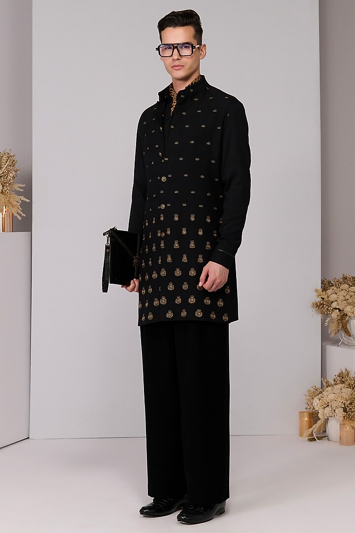 Black Poly Blend Viscose Lycra Embroidered Kurta by S&N by Shantnu Nikhil Men at Pernia's Pop Up Shop