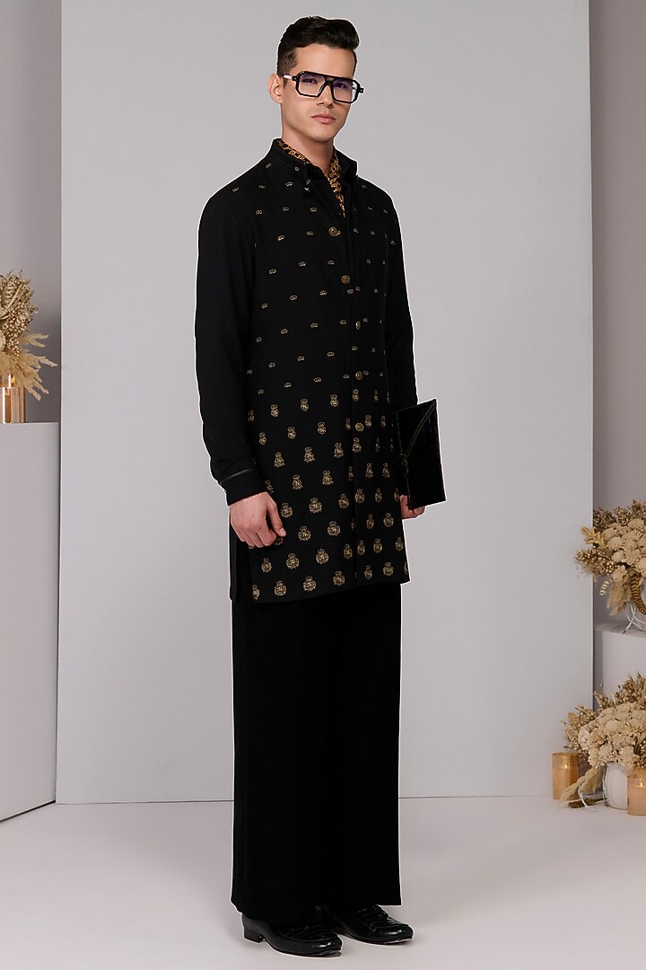 Black Poly Blend Viscose Lycra Embroidered Kurta by S&N by Shantnu Nikhil Men at Pernia's Pop Up Shop