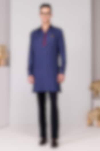 Blue Silk Twill Printed Kurta by S&N by Shantnu Nikhil Men at Pernia's Pop Up Shop